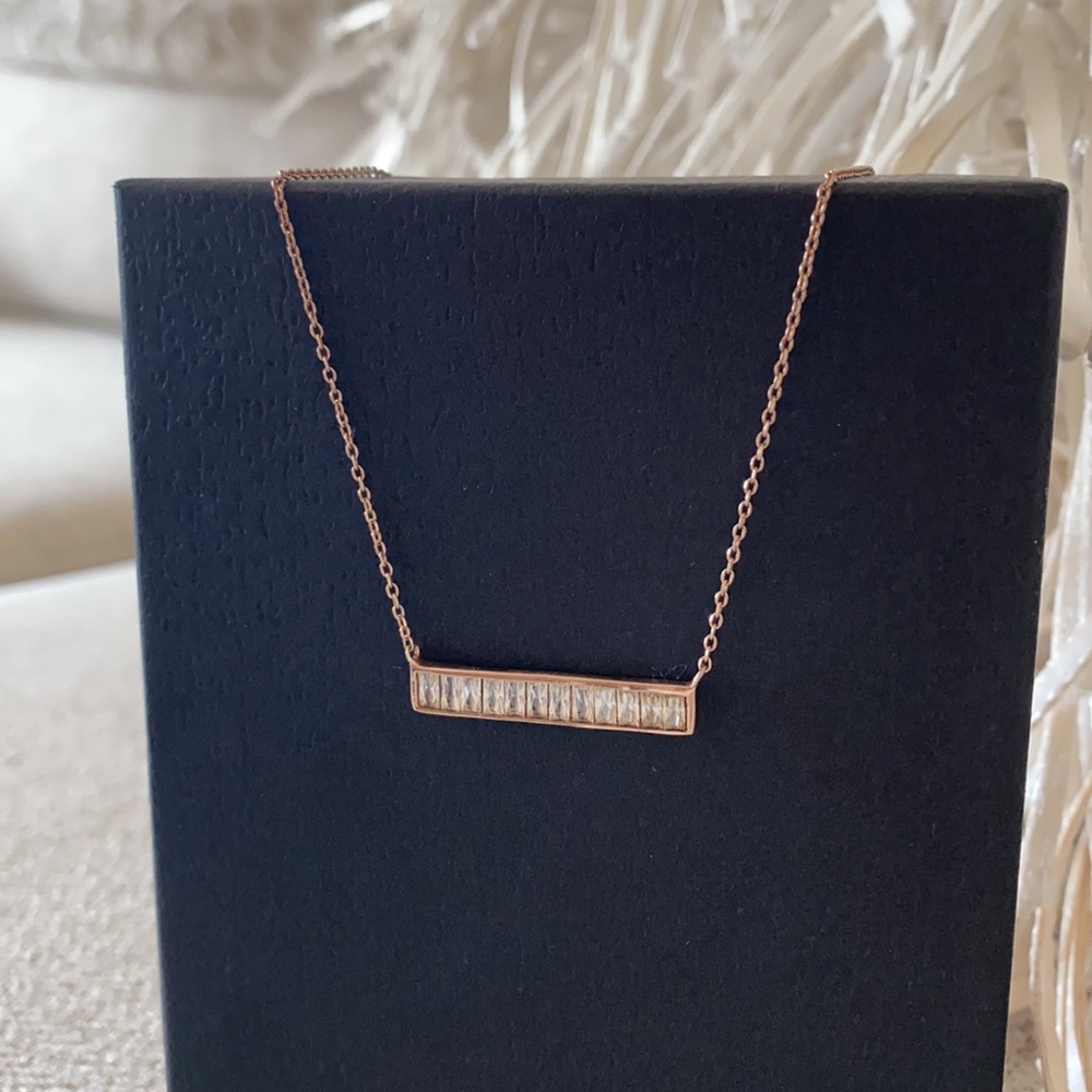 🪞 NEW faceted crystal bar rose gold emerald cut cz stone necklace